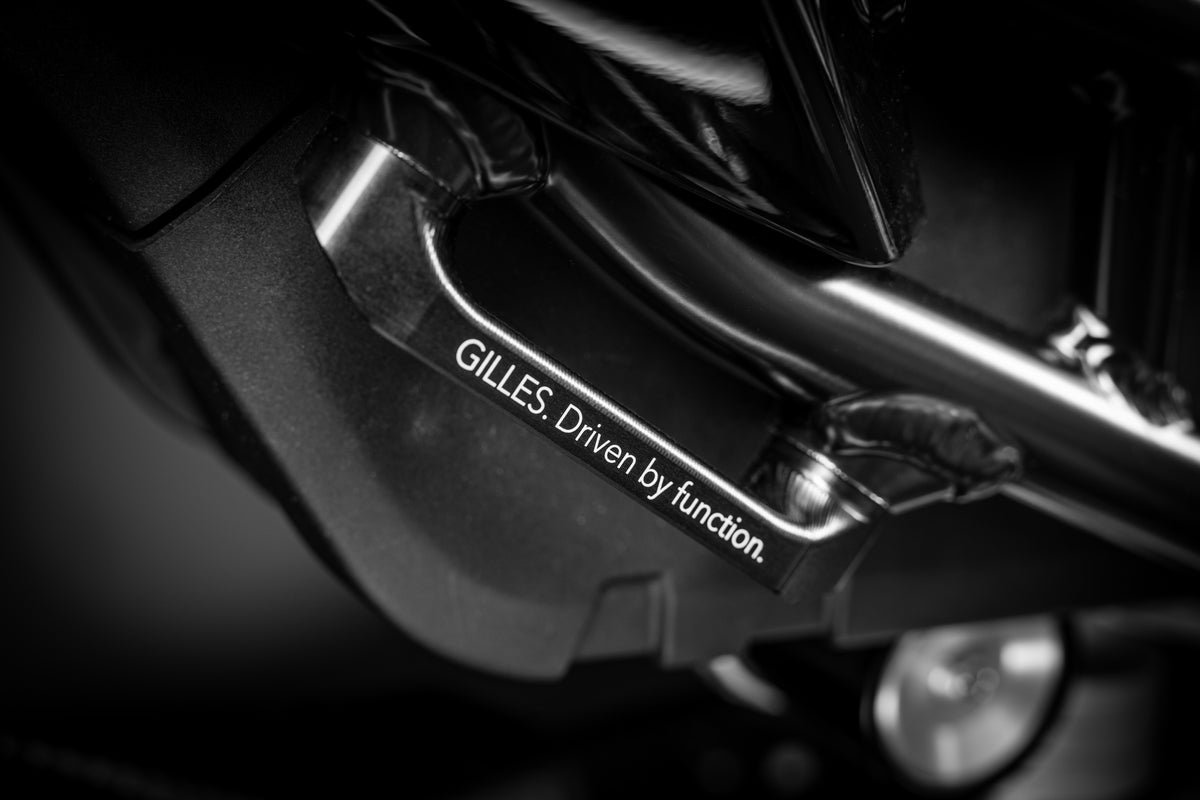 Gilles Tooling Passenger Carrier Cover Black
