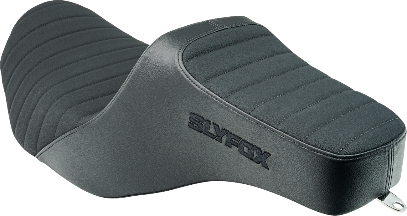 Slyfox High Noon Seat - Vinyl - Classic Stitch - Black Logo - FLH/FLT '23-'24