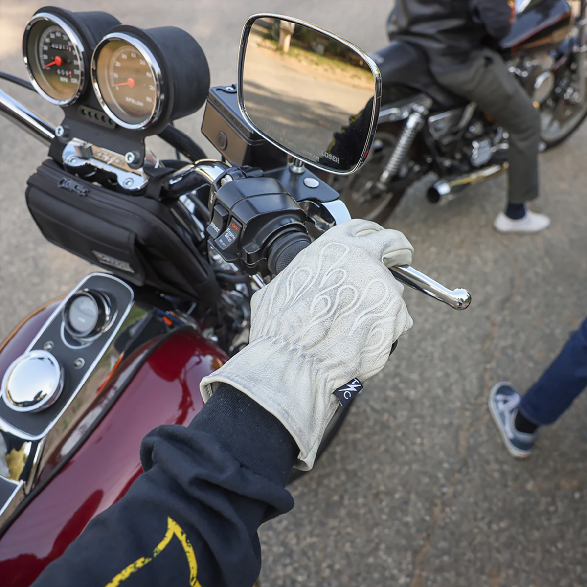 Thrashin Supply CO. Roper Leather Gloves