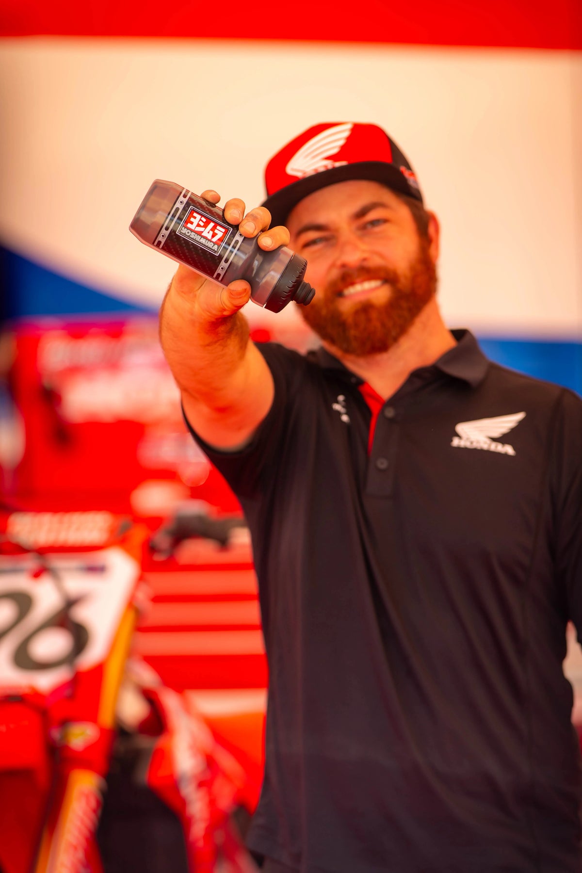 Yoshimura 22oz Carbon Muffler Bottle