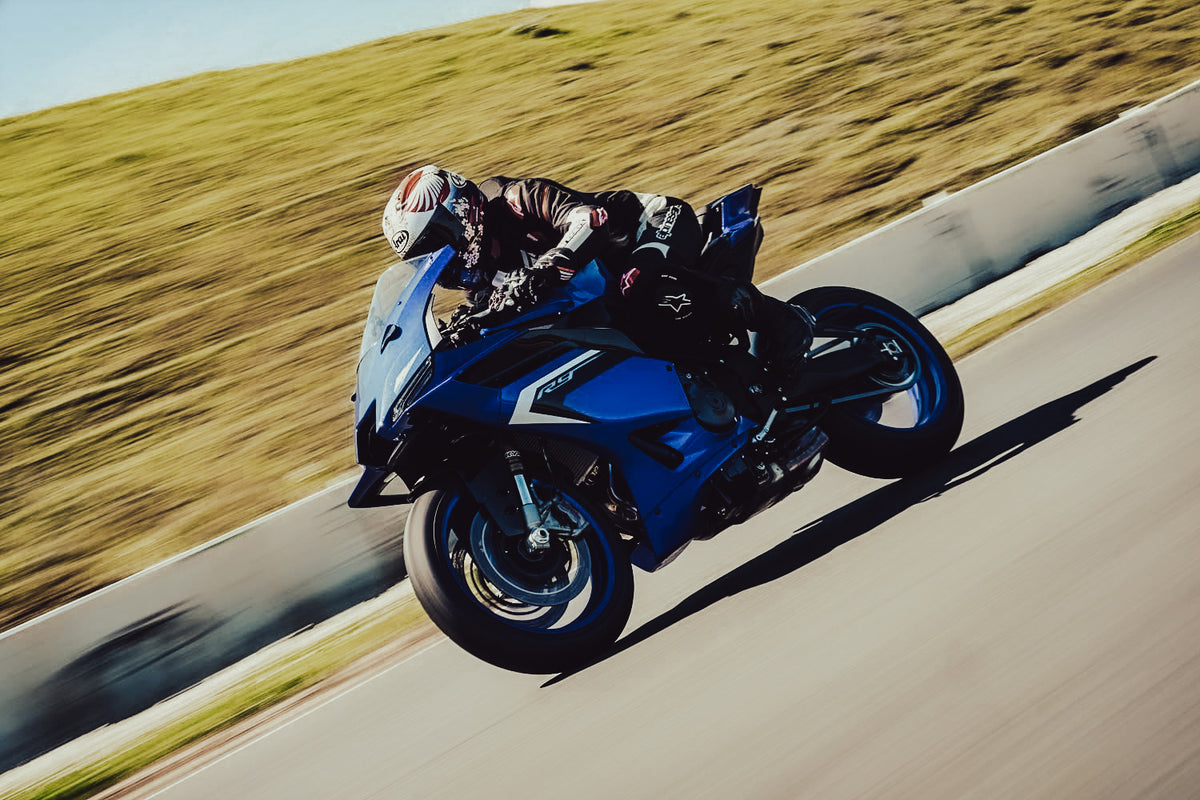 BT Moto Yamaha R9.jpg