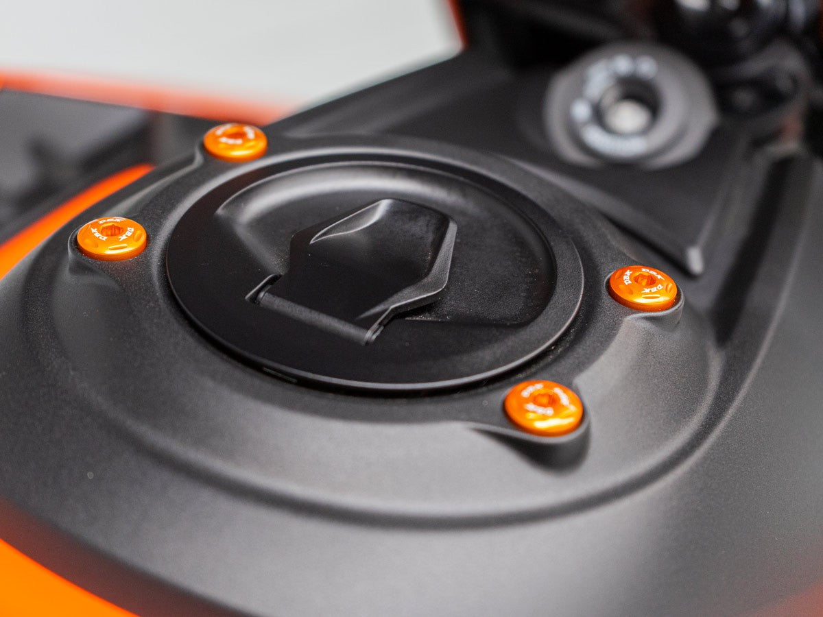 Ducabike DBK KVT91 - KTM 990 Duke Side Left Fuel Tank Cap Screws Kit