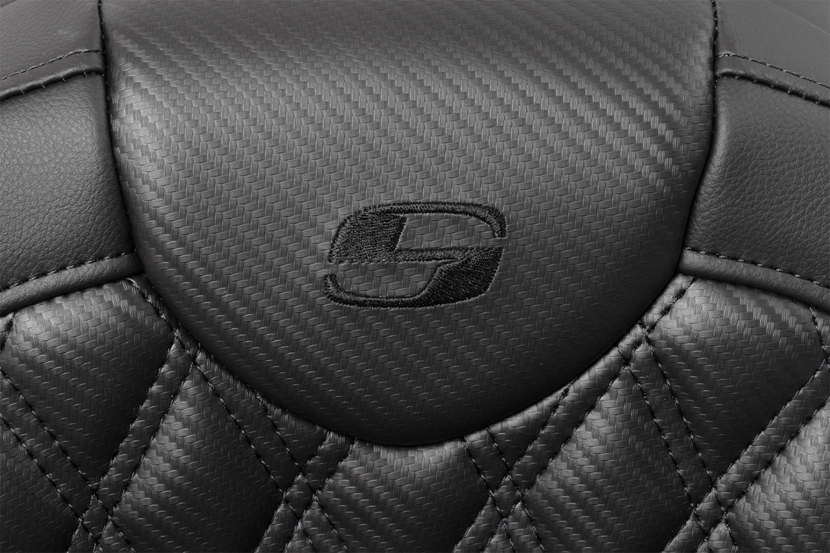 Saddlemen Roadsofa™ Seat - Without Backrest - Lattice Stitch - Carbon Fiber - FL '08-'23
