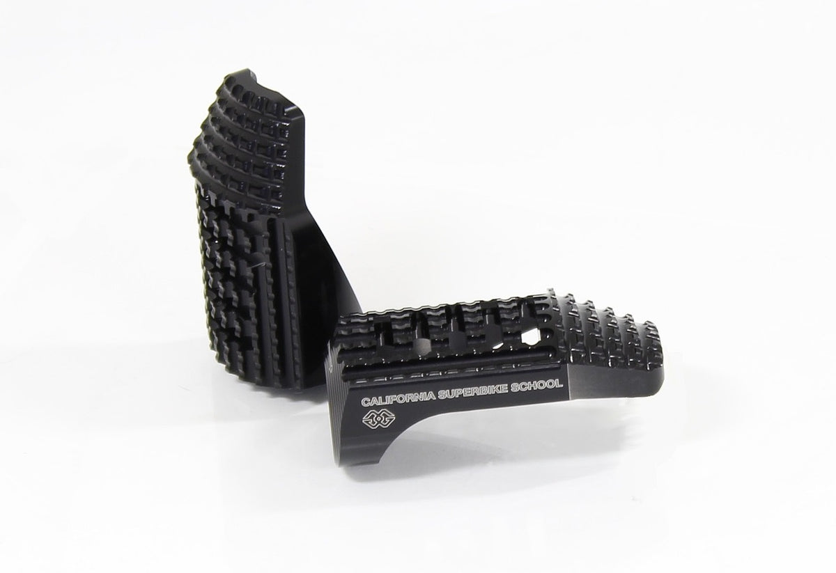 Gilles Tooling Replacement Footrests California, Driver, Black
