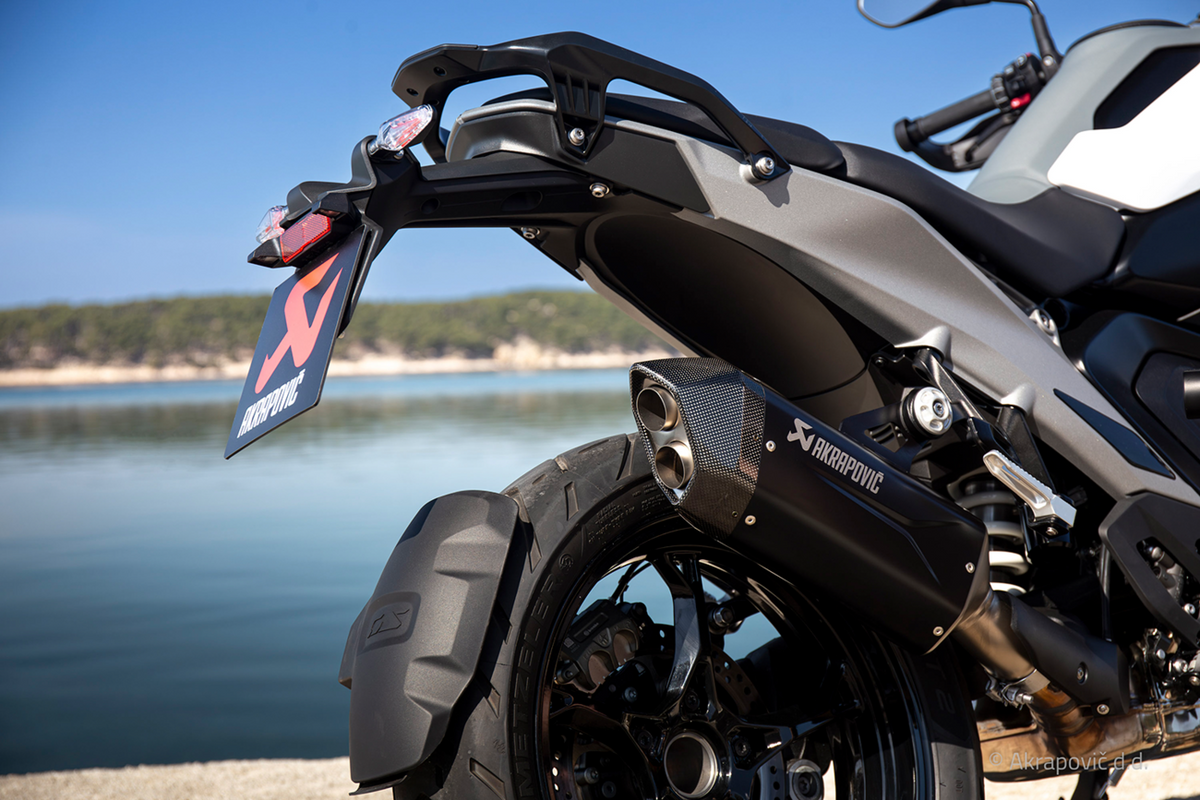 Akrapovic Slip-On Line Muffler