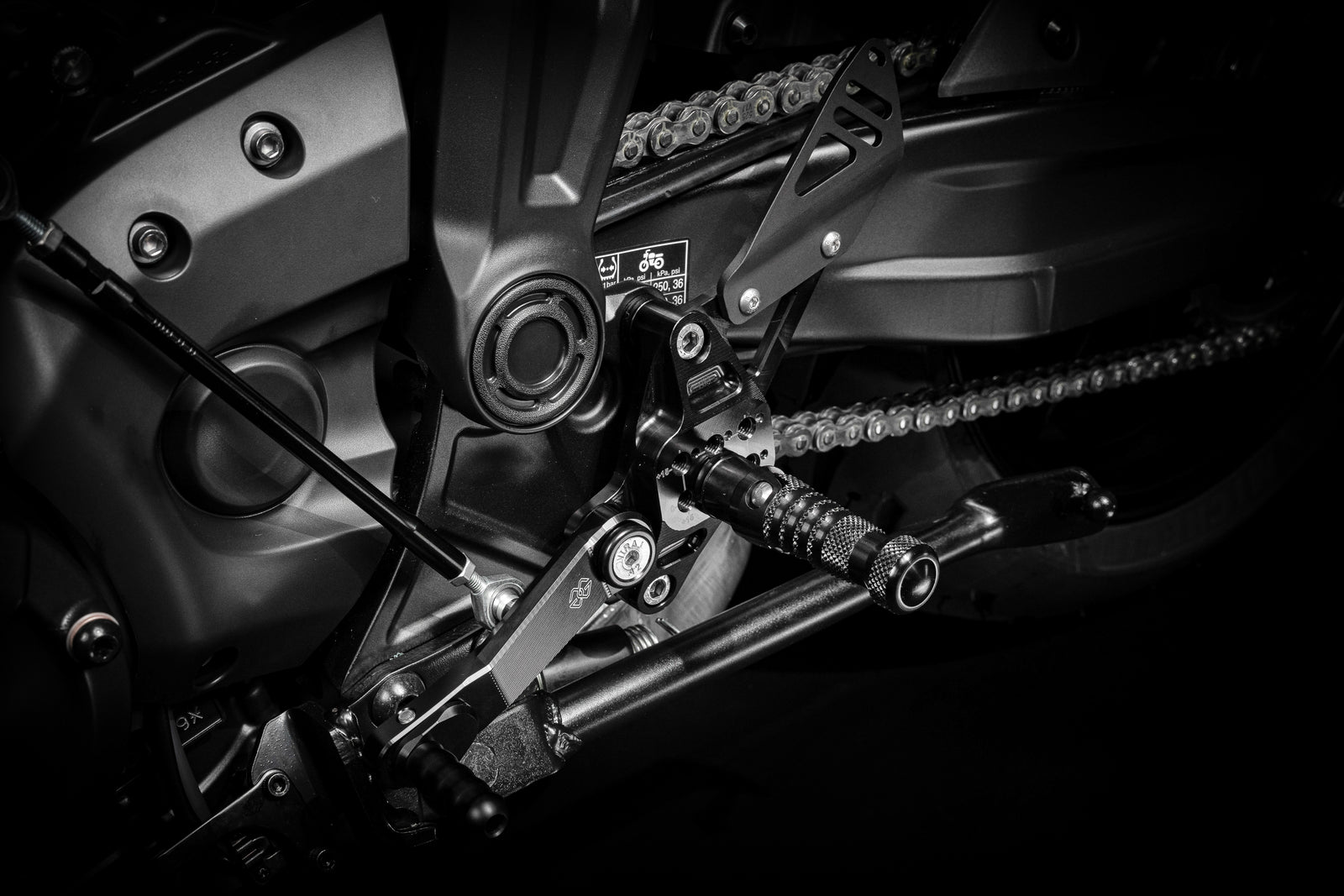 Gilles Tooling Footrest System FXR Black