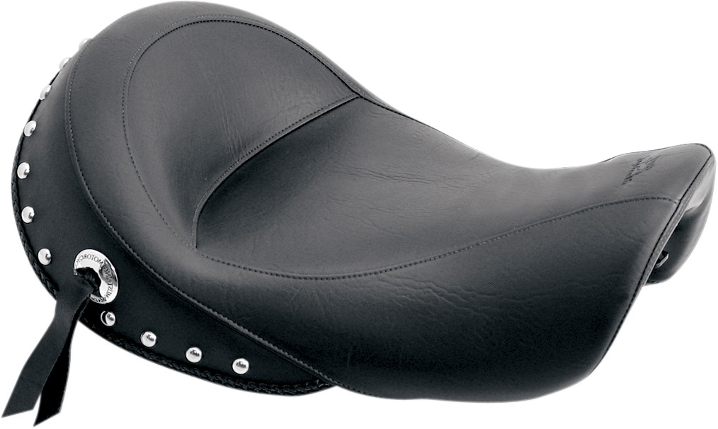 Mustang Studded Solo Seat - FXD '06-'17