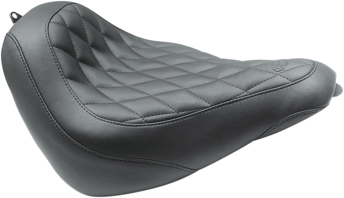 Mustang Wide Tripper™ Seat - Diamond Stitch