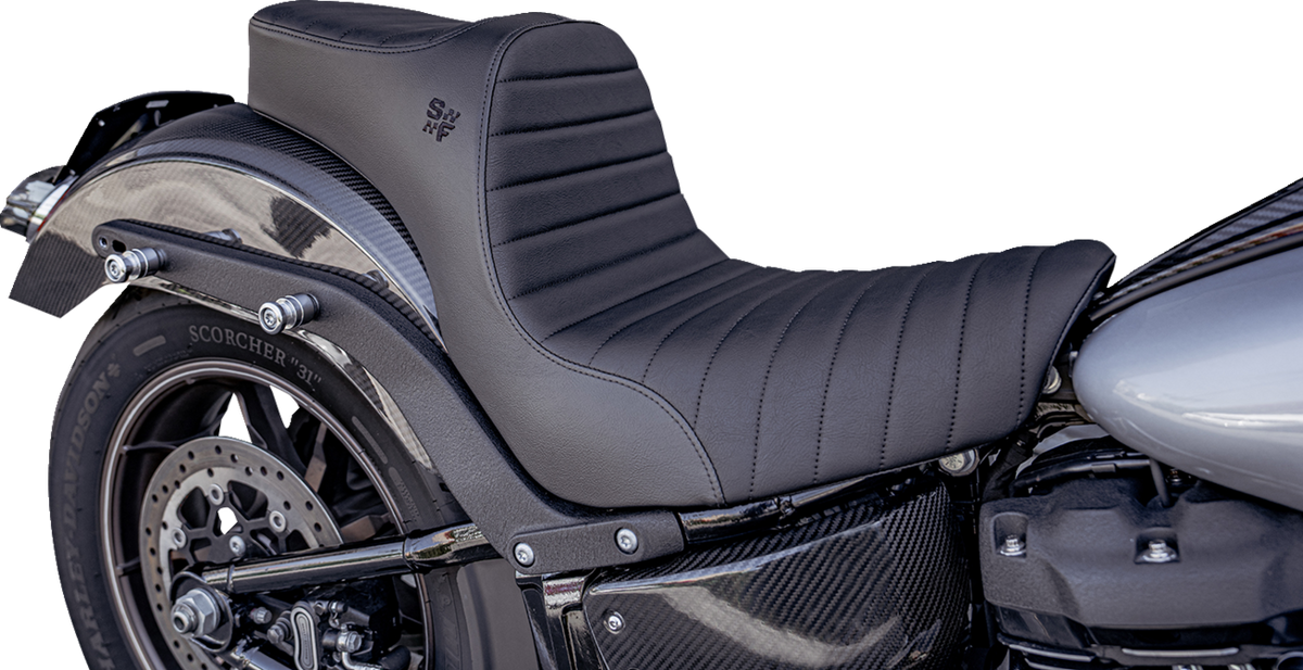 Slyfox Chariot Seat - Black Classic Stitch - Black Logo - FLSB '18-'21/FXLR '18-'26