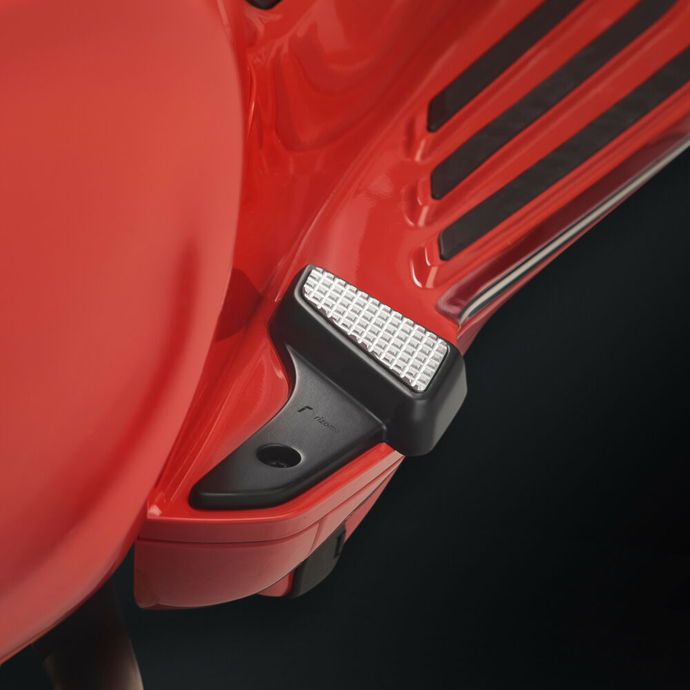 Rizoma Passenger Foot Pegs
