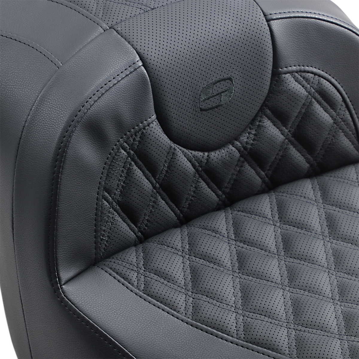 Saddlemen Seat - Roadsofa™ - Without Backrest - Full Lattice Stitch - Black GL '18-'24