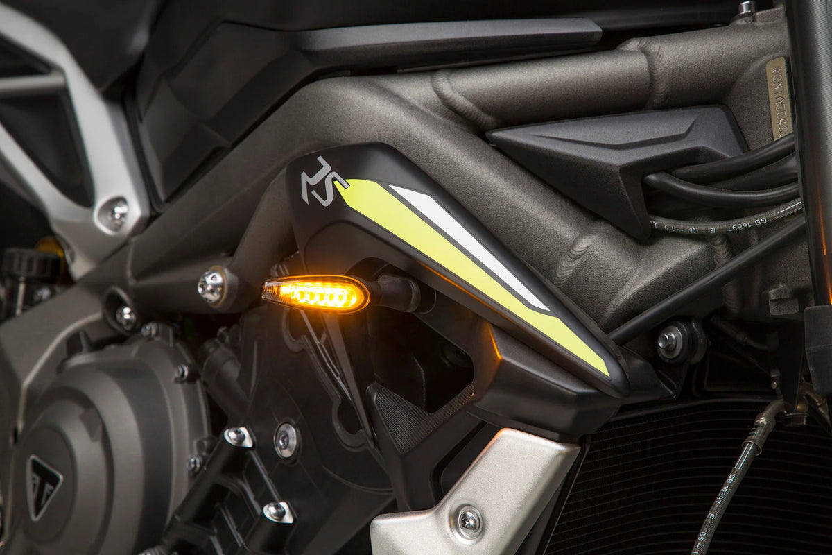 Yoshimura TRIUMPH STREET TRIPLE 18-23 Front Turn Signal Mount Plates
