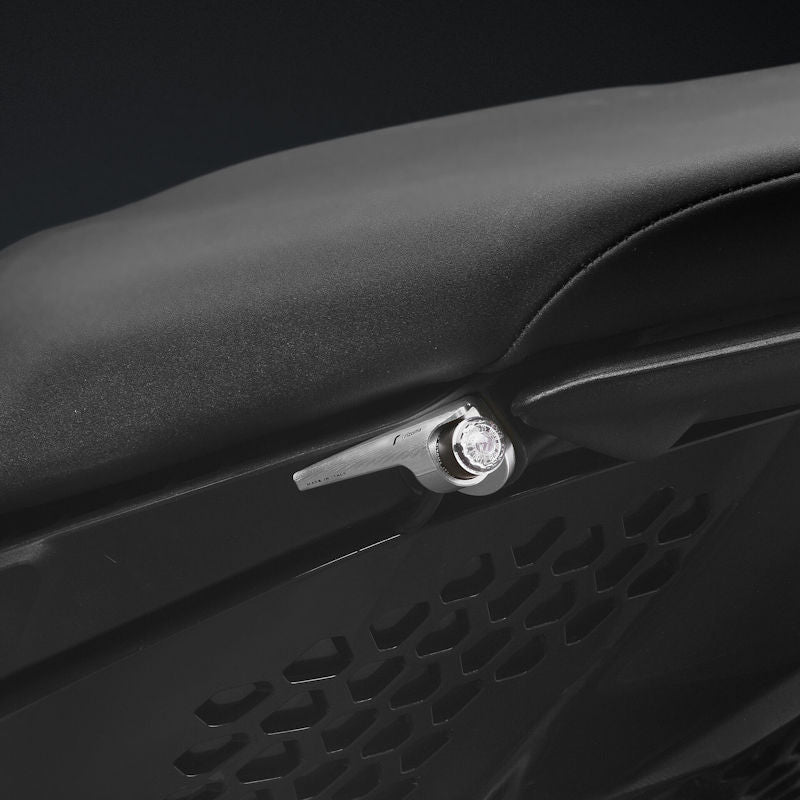 Rizoma Light Unit Micro LED Rear Turn Signal Kit for Diavel V4