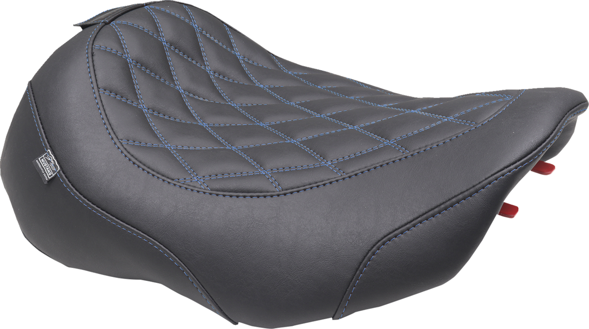 Mustang Wide Tripper™ Seat - Solo - Sky Blue Stitching - FLT/FLH '23-'25