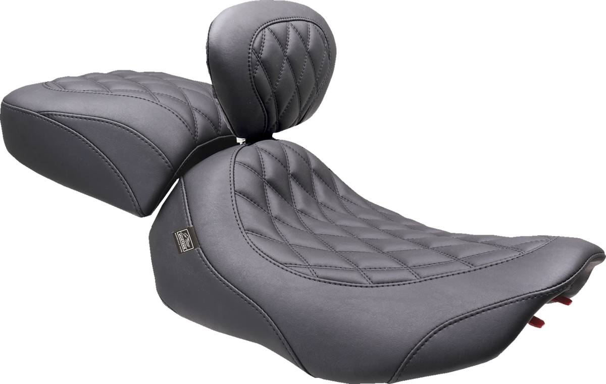 Mustang Wide Tripper™ Seat - Solo - Black Stitching - FLT/FLH '23-'25