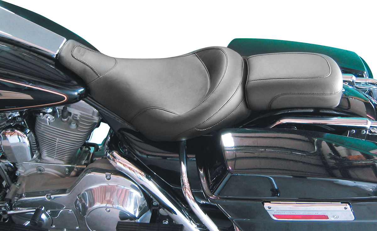Mustang Solo Seat - No Studs - FLH/FLT '97-'07