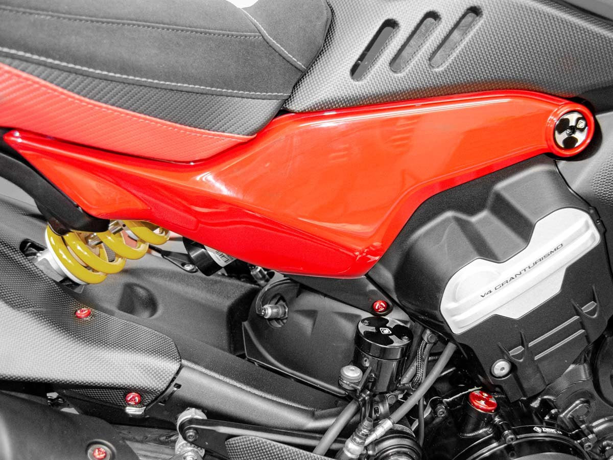 Ducabike DBK KVT47 - Diavel V4 Side Covers Screw Kit