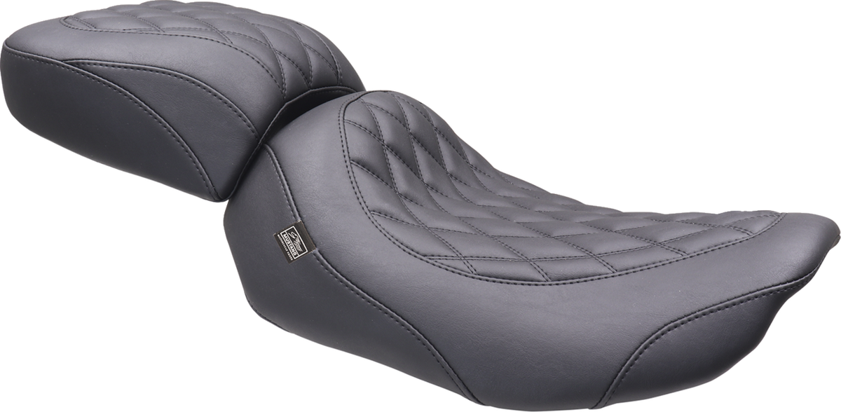 Mustang Wide Tripper™ Seat - Solo - Black Stitching - FLT/FLH '23-'25