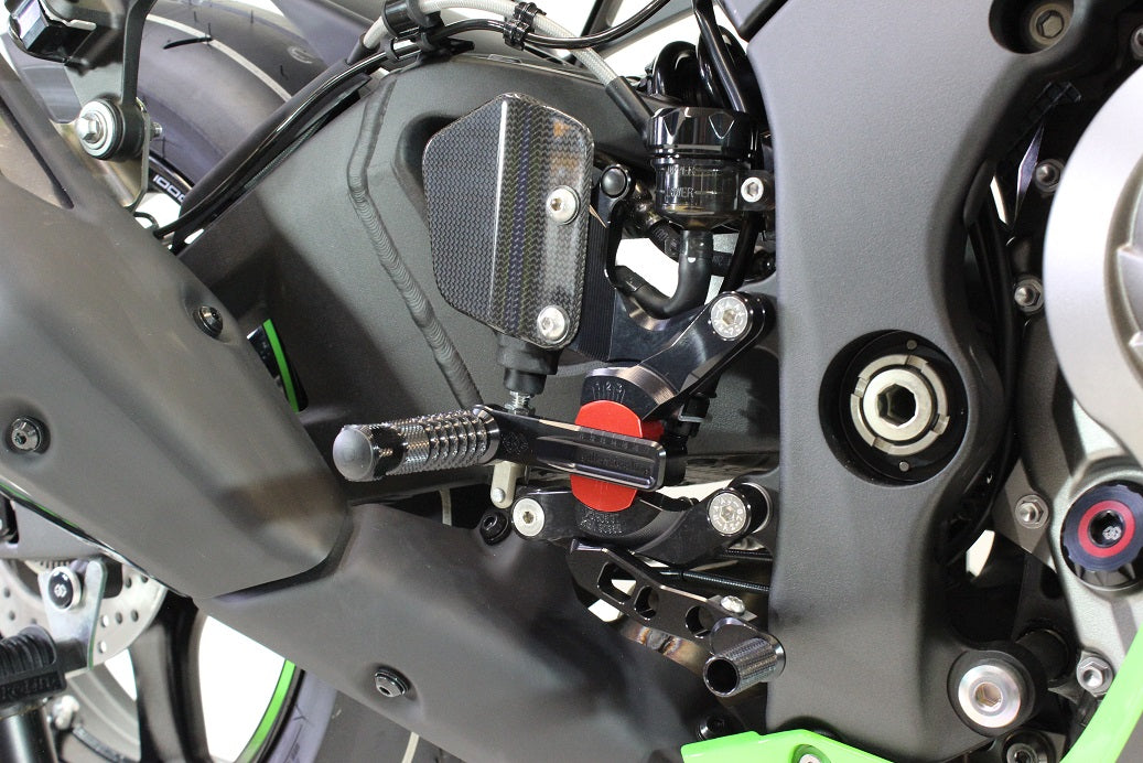 Gilles Tooling Footrest System VCR38GT Black