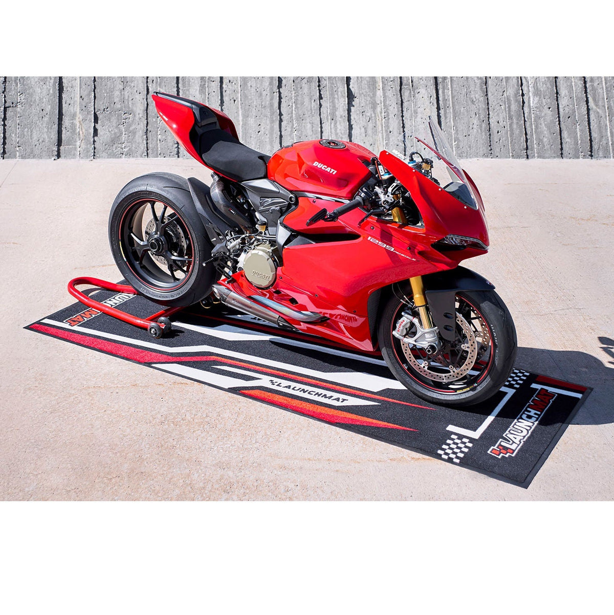 Launchmat Carpeted Paddock Garage Mat - Design 2