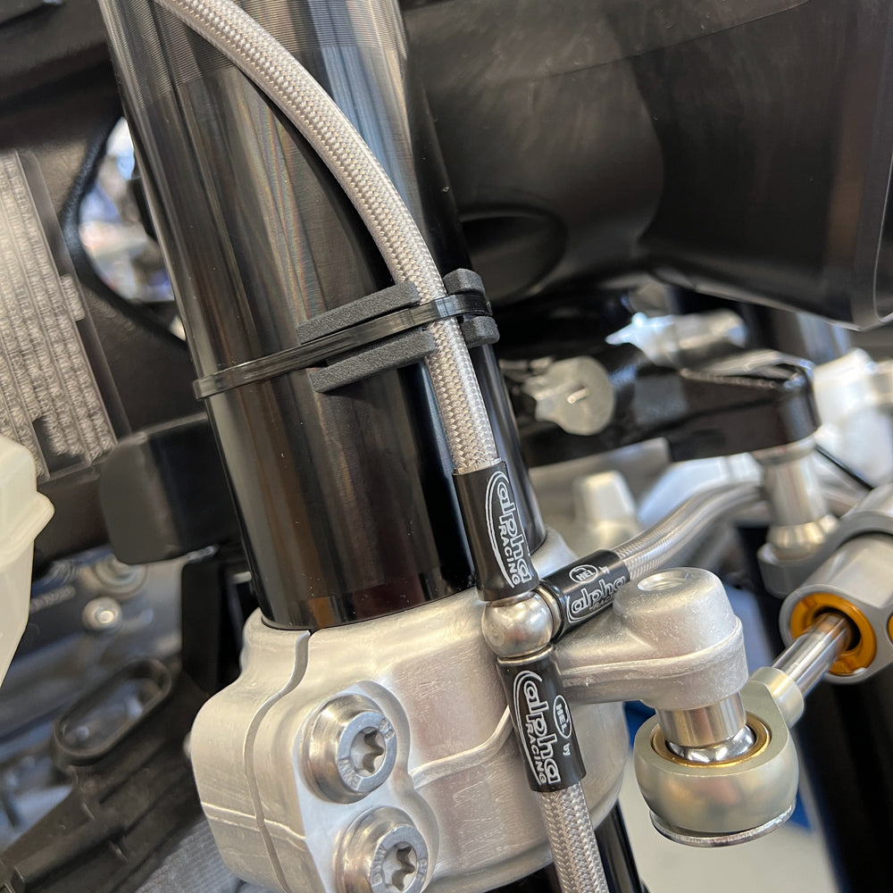 Mounting kit racing brake line, front