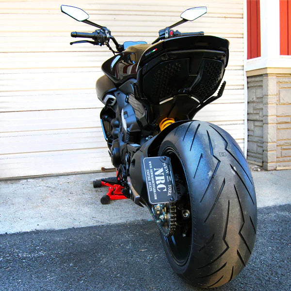 NRC Side Mount Fender Eliminator Kit with Turn Signals Diavel V4