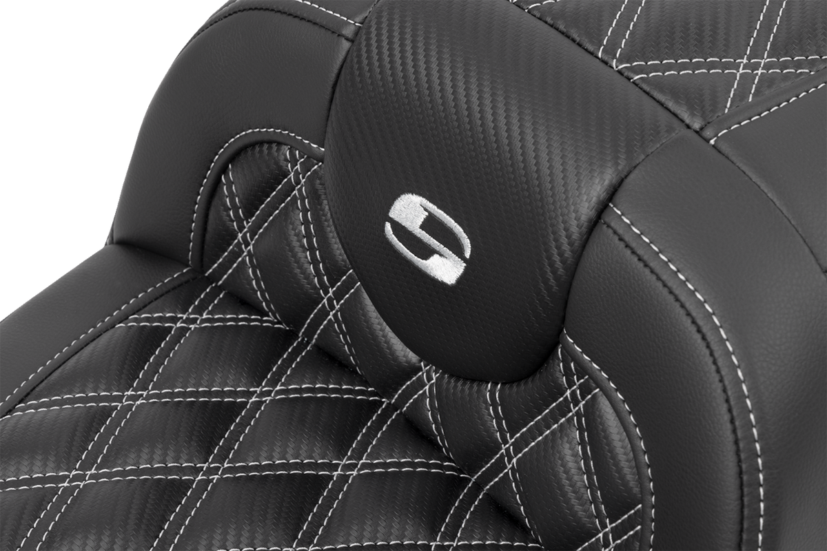 Saddlemen RoadSofa™ Carbon Fiber Seat - W/O Backrest - Lattice Stitch - Silver Stitch - FL/FX '23-'24