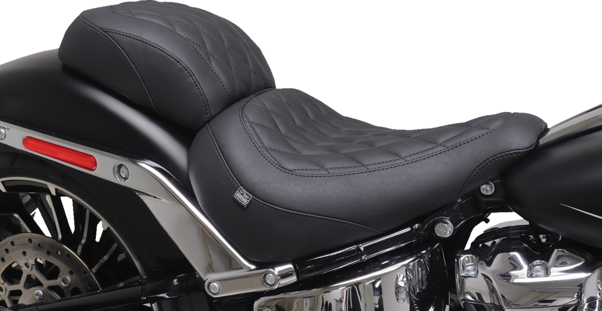 Mustang Wide Tripper™ Solo Seat - No Backrest - Diamond - Black Stitch - FXBR '23-'25
