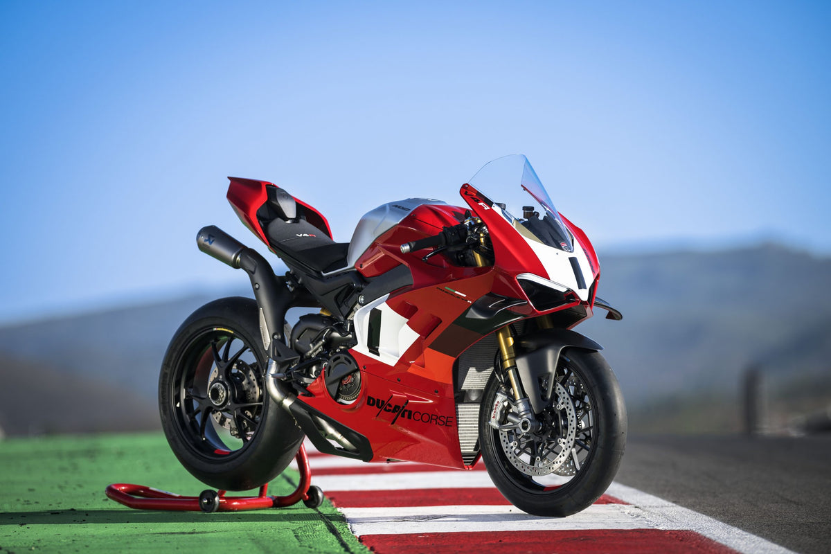 BT Moto MY23_Ducati_Panigale_V4_R_099_UC440899_Highcopy-scaled.jpg