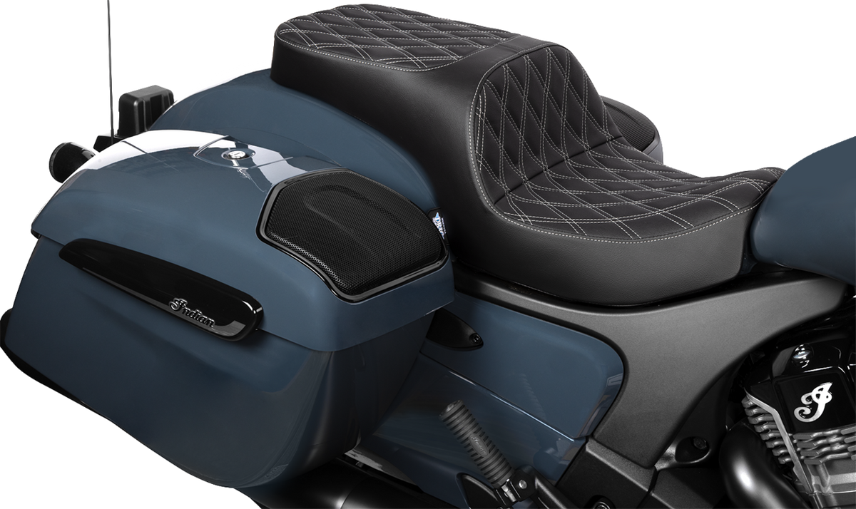 Drag Specialties Seats Freedom Seat - Vinyl - Double Diamond Silver Stitch - Challenger '20-'25/Chieftain '25