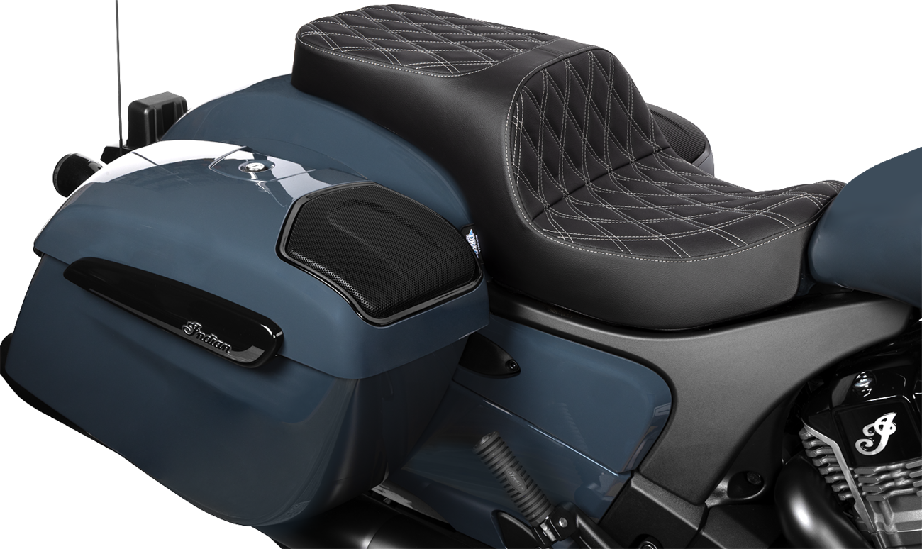 Drag Specialties Seats Freedom Seat - Vinyl - Double Diamond Silver Stitch - Challenger '20-'25/Chieftain '25