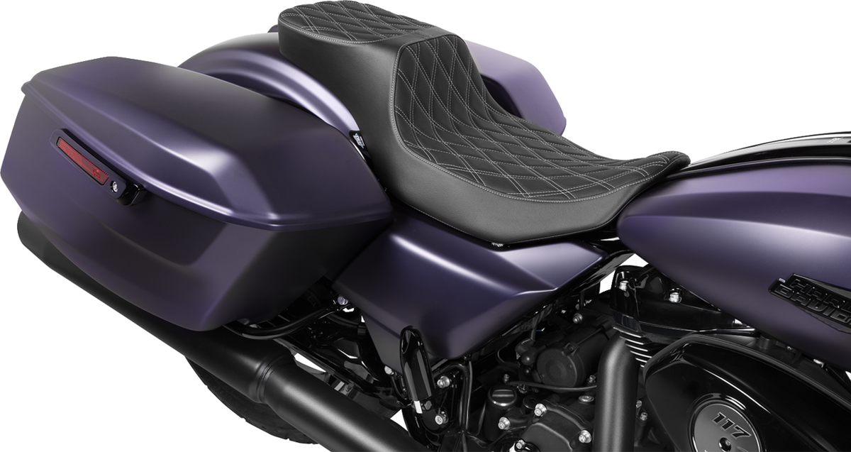 Drag Specialties Seats Performance Predator 2-Up Seat - Extended Reach - Vinyl - Silver Double Diamond Stitch