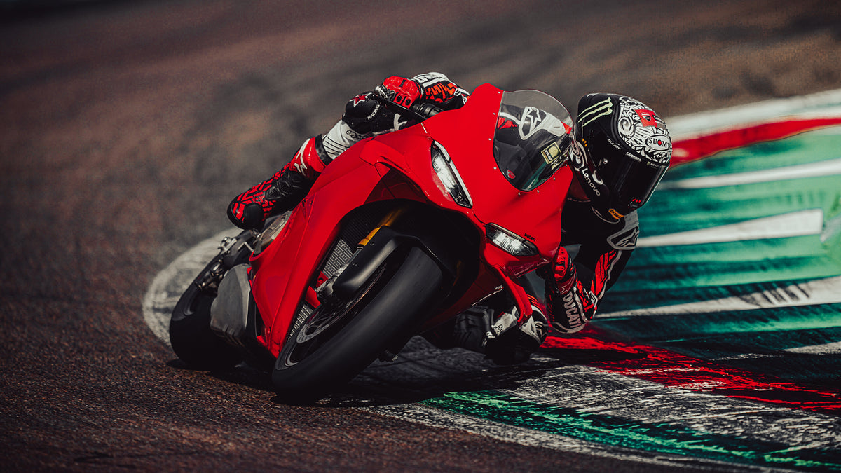 BT Moto 2025-ducati-panigale-v4s.jpg