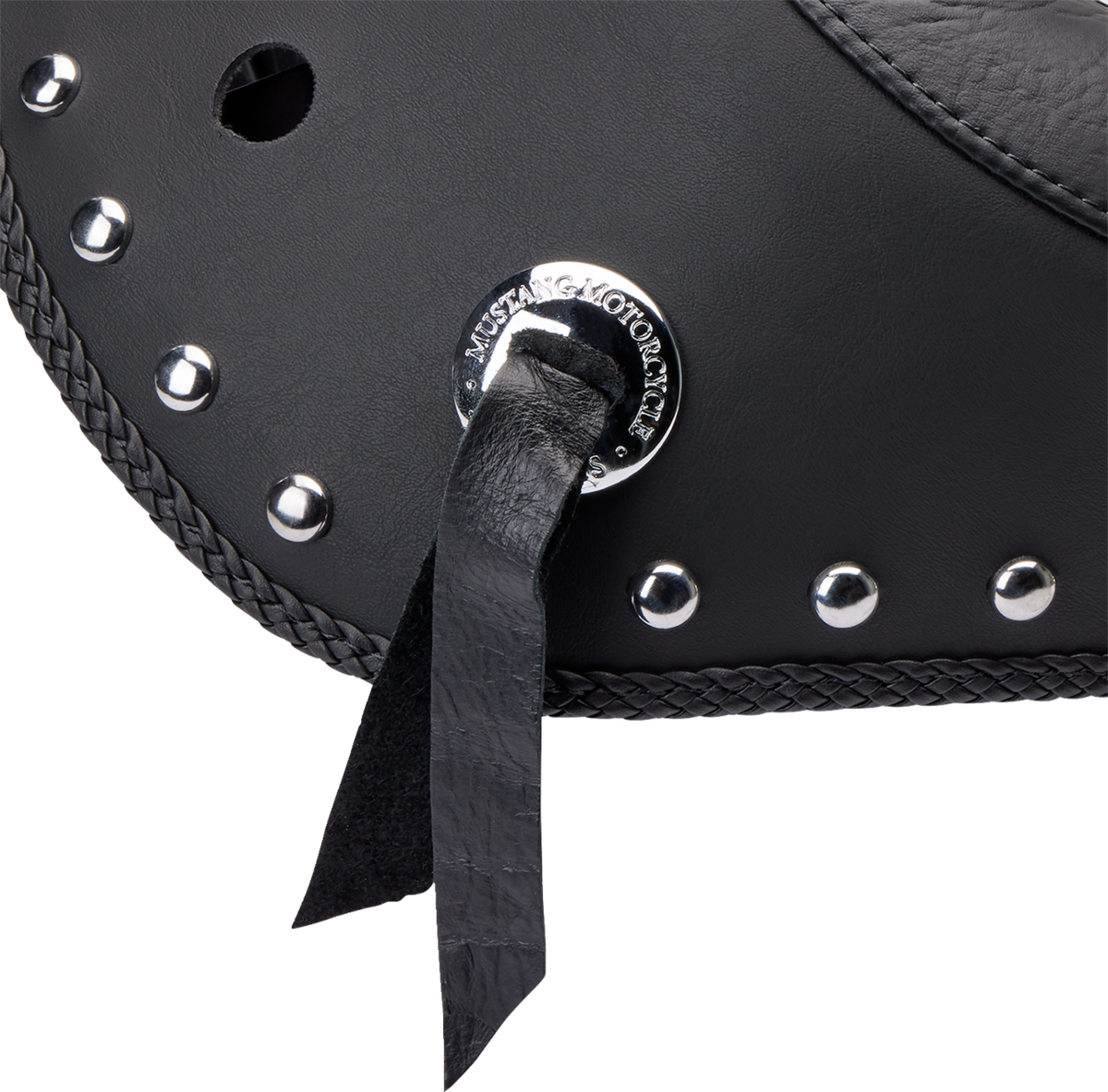 Mustang Wide Studded Deluxe Solo Seat
