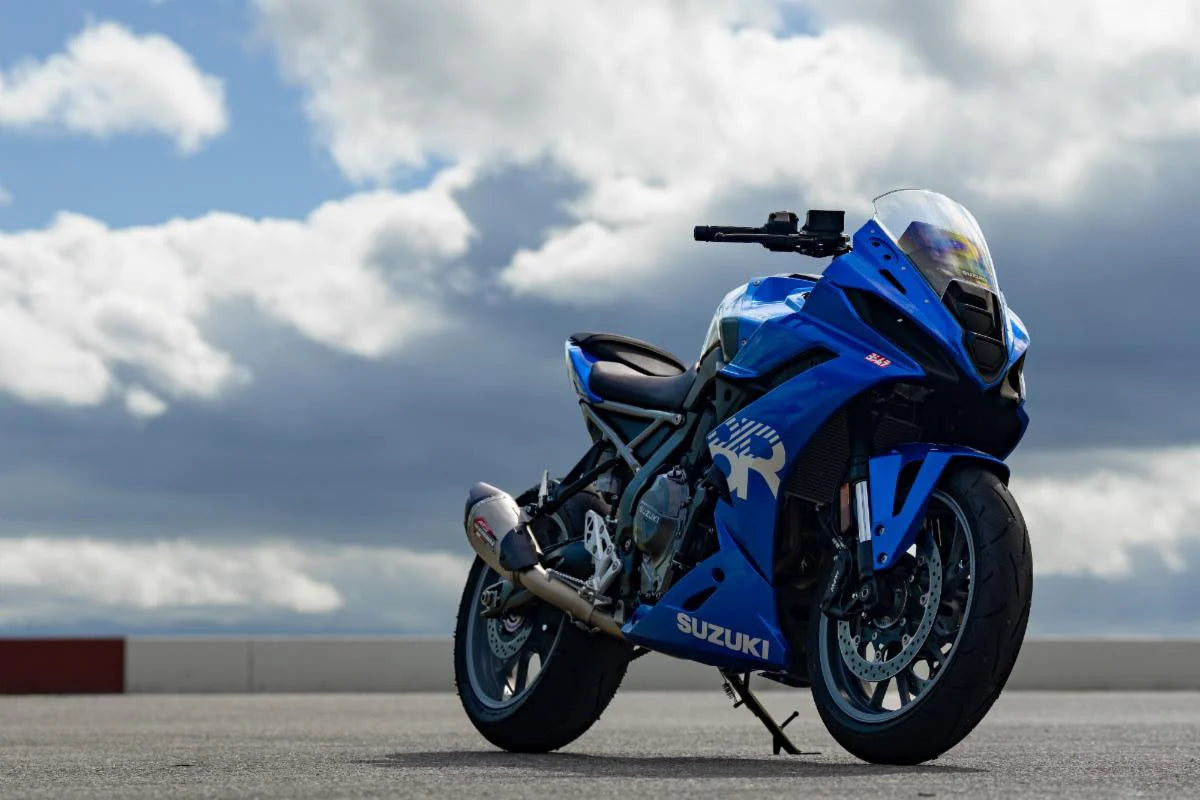 Yoshimura GSX-8S/R/T/TT 23-26 Race AT2 Stainless Full Exhaust, W/ Stainless Muffler