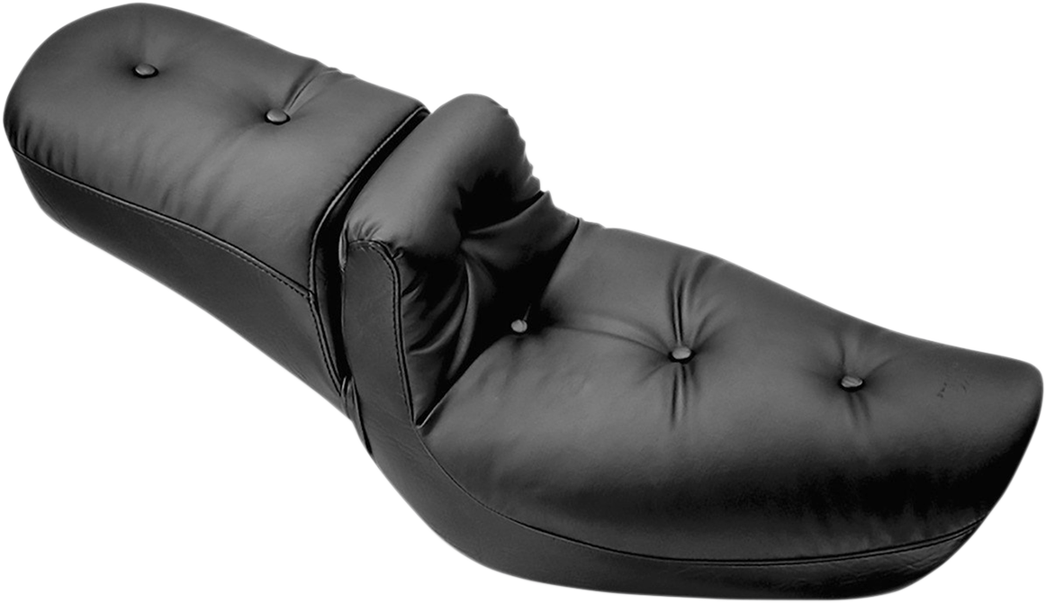 Mustang Regal Duke Seat - Dyna '06-'17