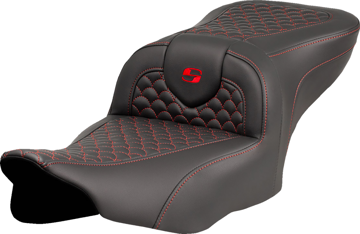 Saddlemen Roadsofa™ Seat - Dragon Scale Stitch - Red Stitch - W/O Backrest - FLTR/FLHX '23-'24