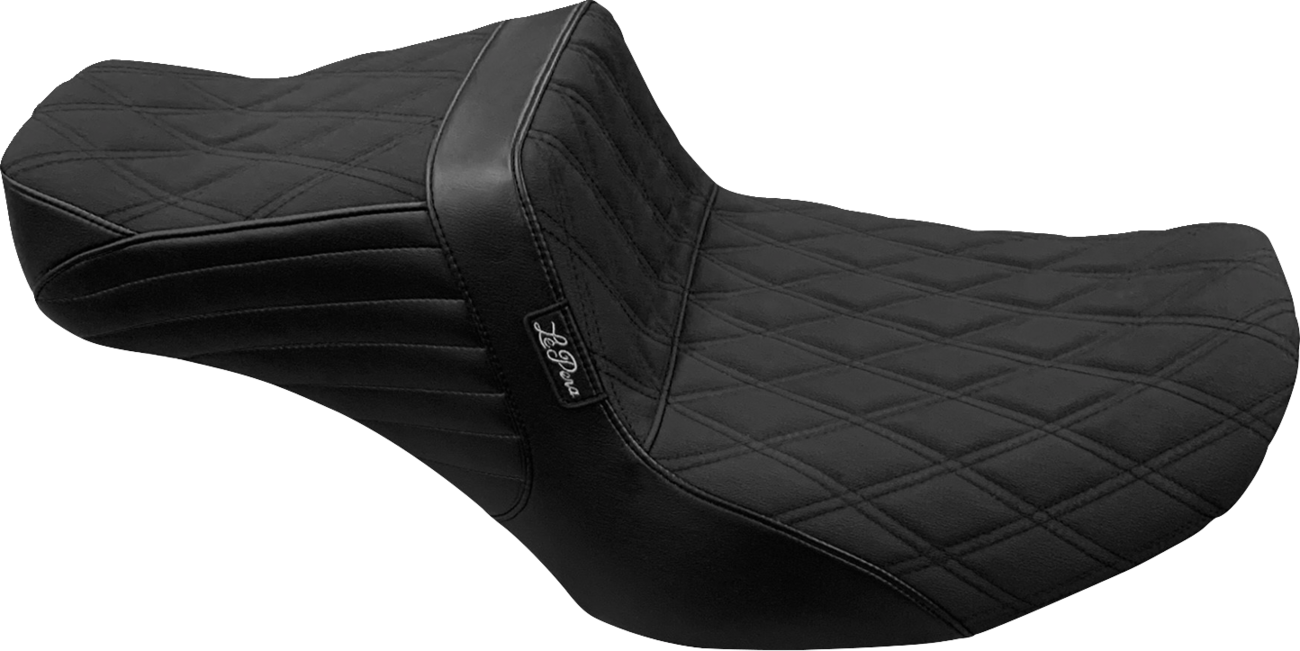 Le Pera Tailwhip Seat - Double Diamond W/ Gripper - FLH/FLT '23-'25