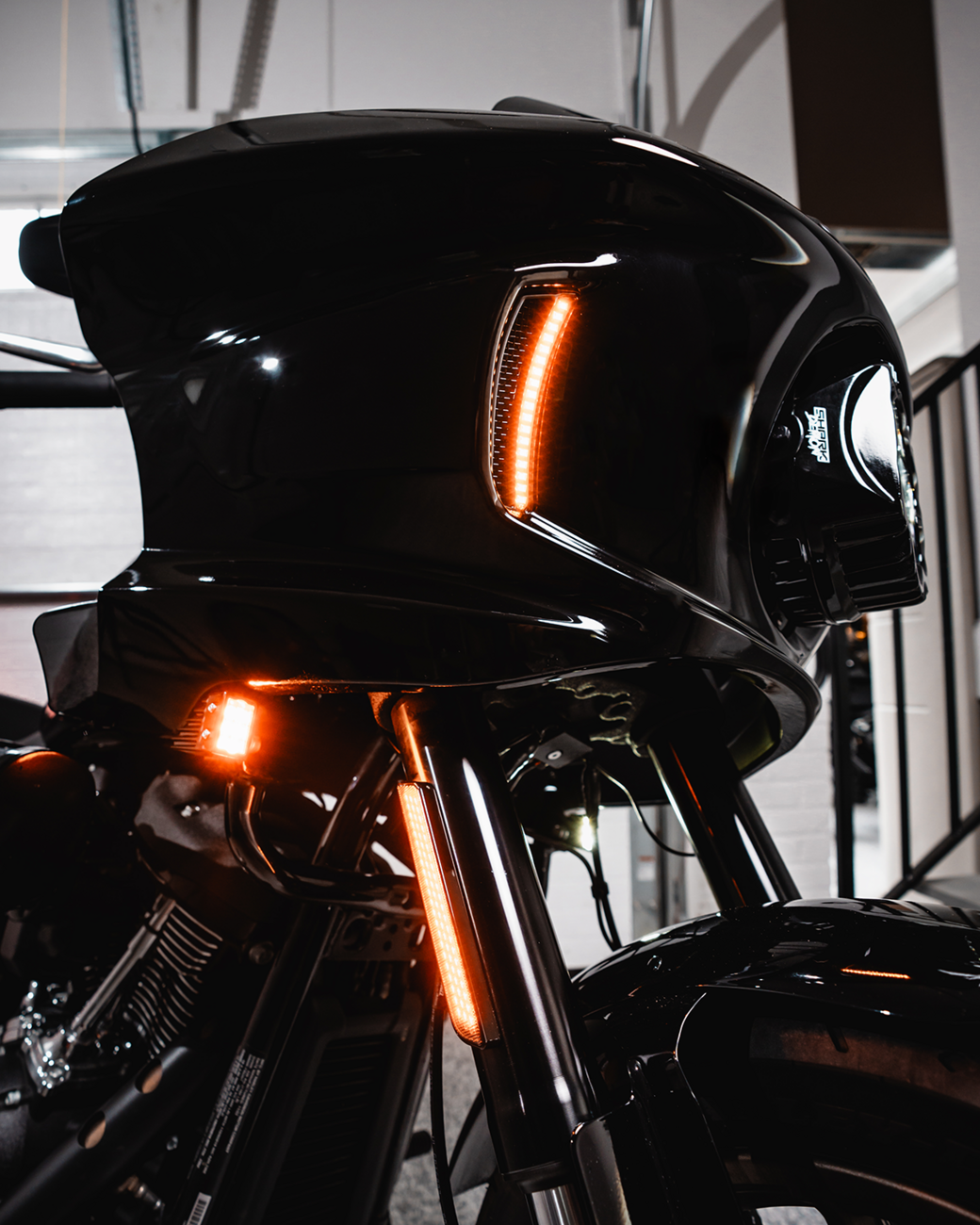 Custom Dynamics Fairing Vent Light - Amber/White