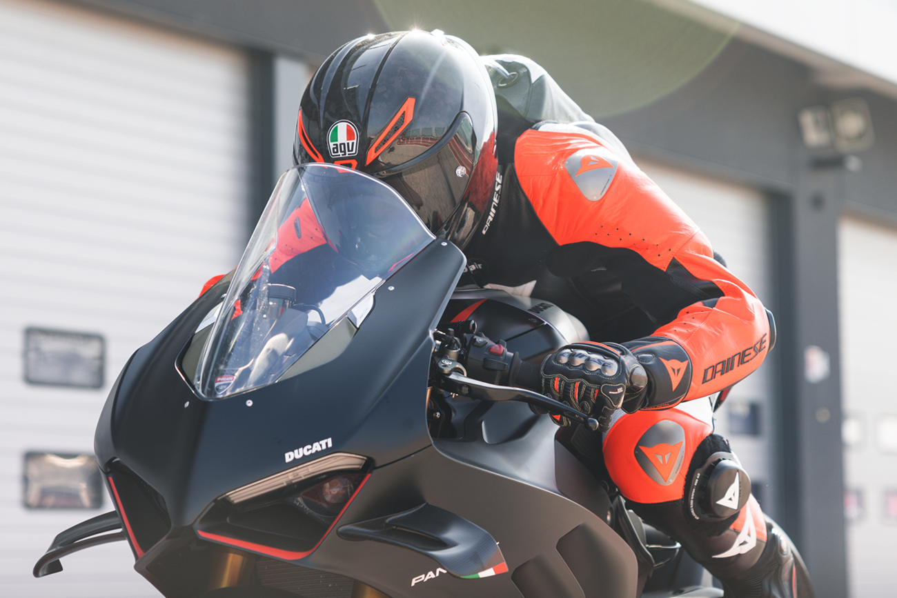 AGV Pista GP RR Carbonio Forgiato Helmet