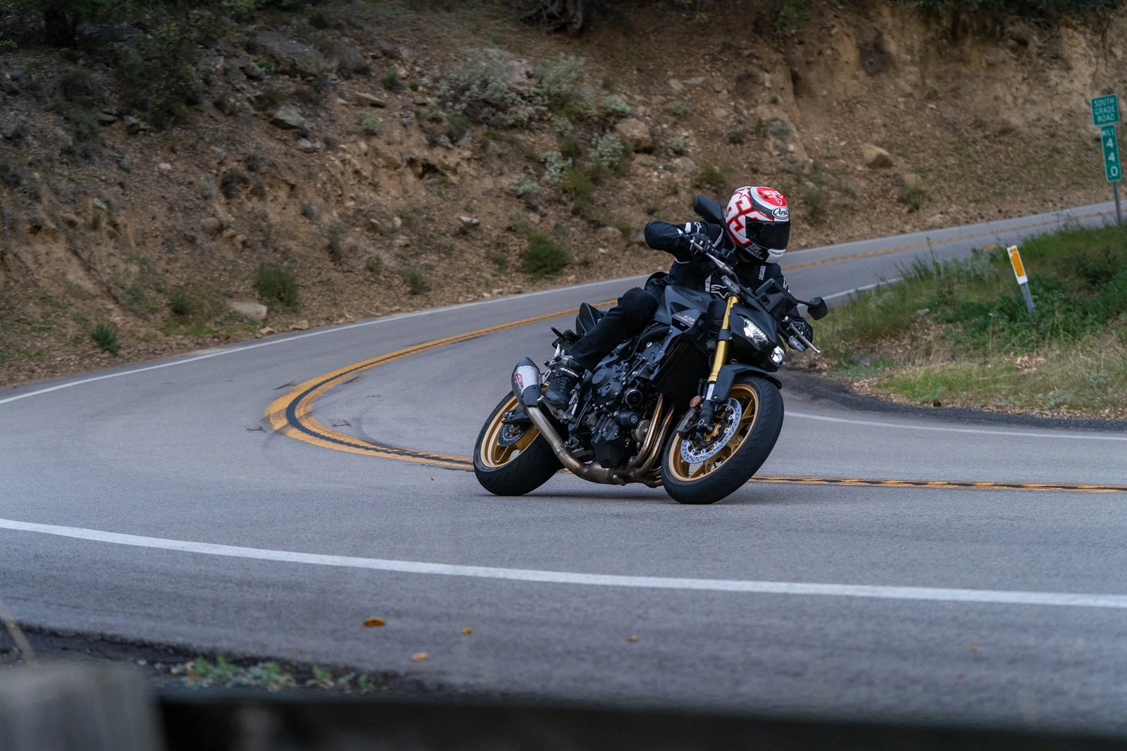 Yoshimura CB1000 25-26 AT2 Stainless Slip-On Exhaust