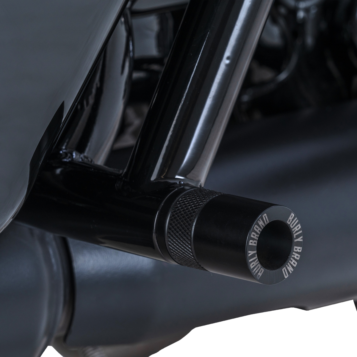 Burly Brand Rear Brawler Kit - Black - HD Toring