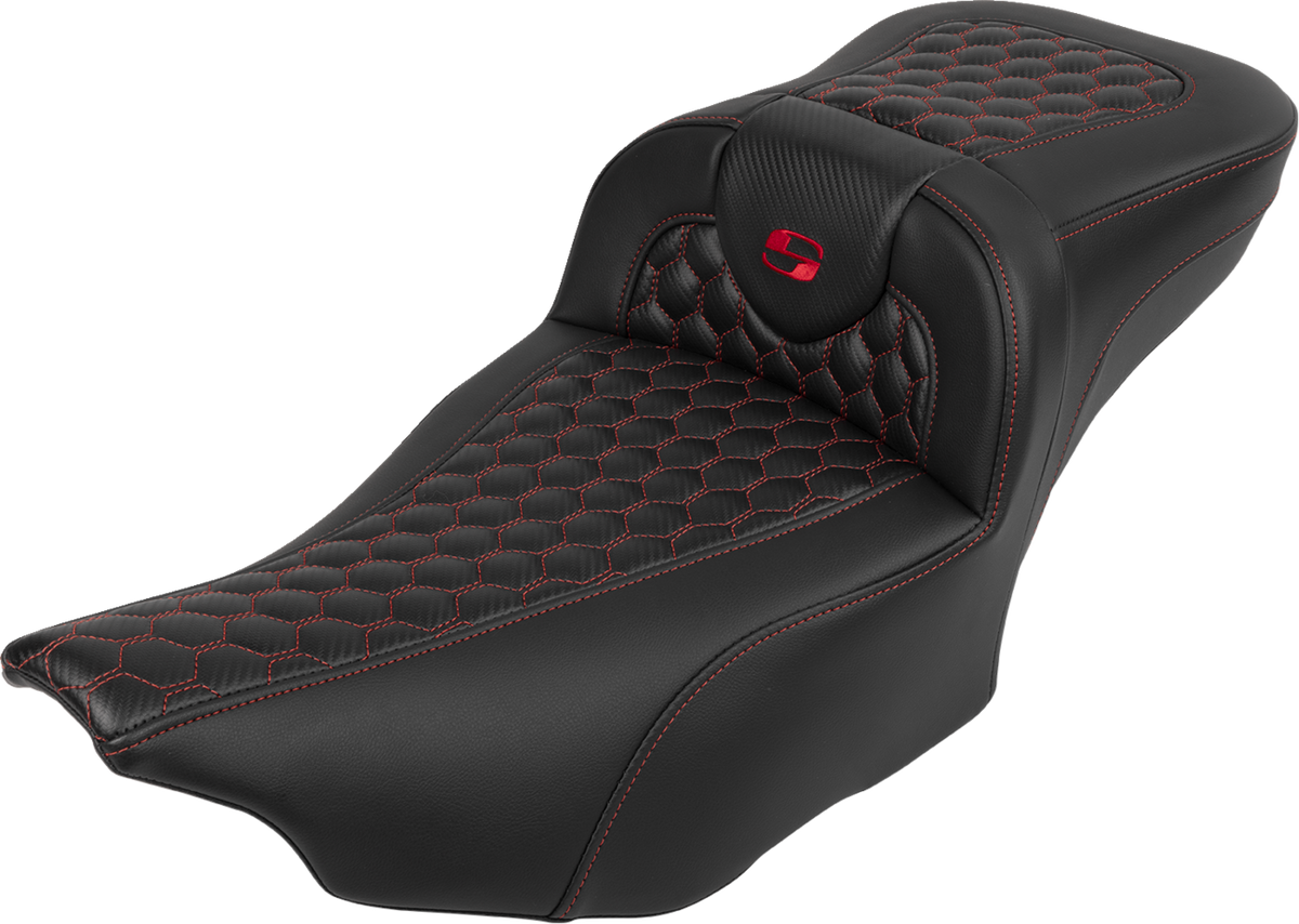 Saddlemen Roadsofa™ Extended Reach Seat - With Backrest - Honeycomb - Red Stitch - FLTR/FLHX '23-'24