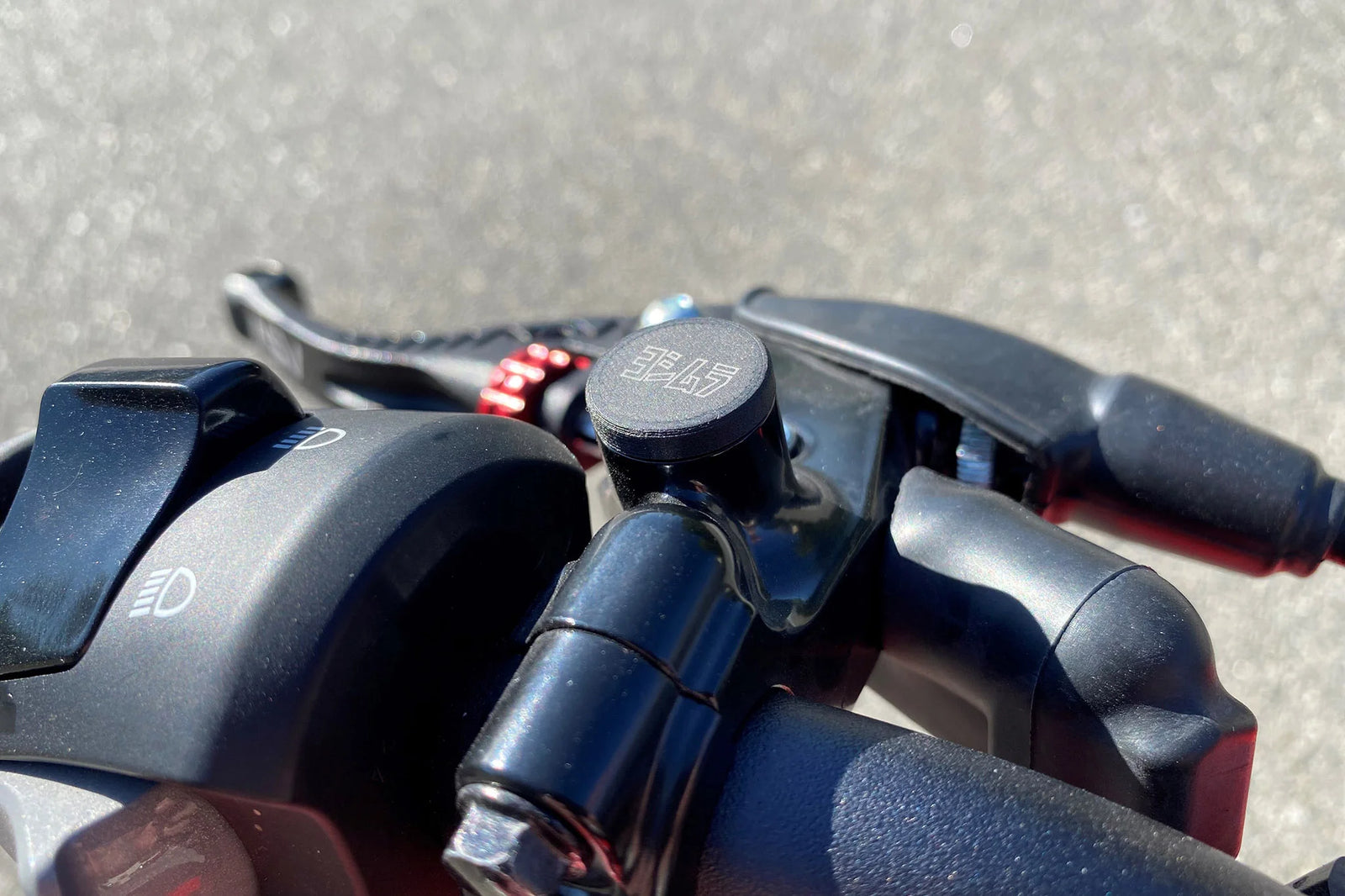 Yoshimura UNIVERSAL Mirror Hole Caps 10mm