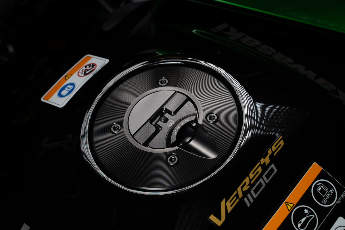 Gilles Tooling FCAP2 – Quick-Release Fuel Cap, Black
