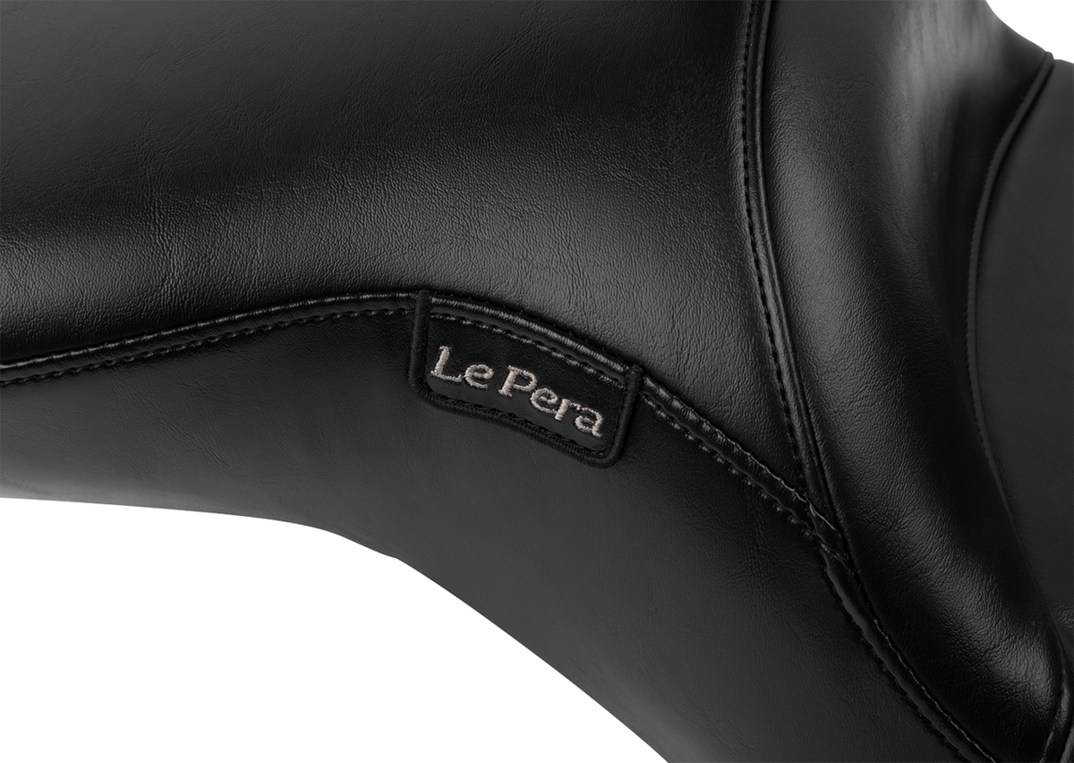 Le Pera Maverick Seat - With Backrest - Smooth - Black - FLH/FLT '23-'25