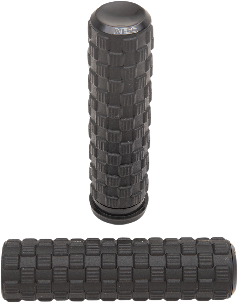 Arlen NESS Air Trax Grips - TBW - Black