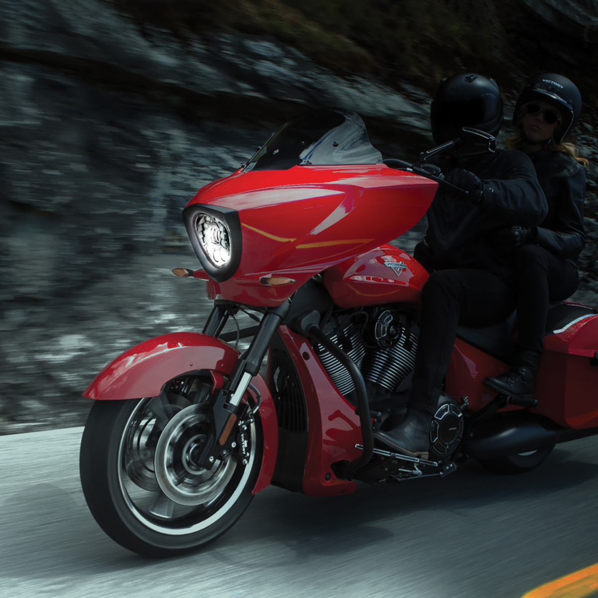 J.W. Speaker Adaptive 2 Headlight For Victory With Diamond Headlights