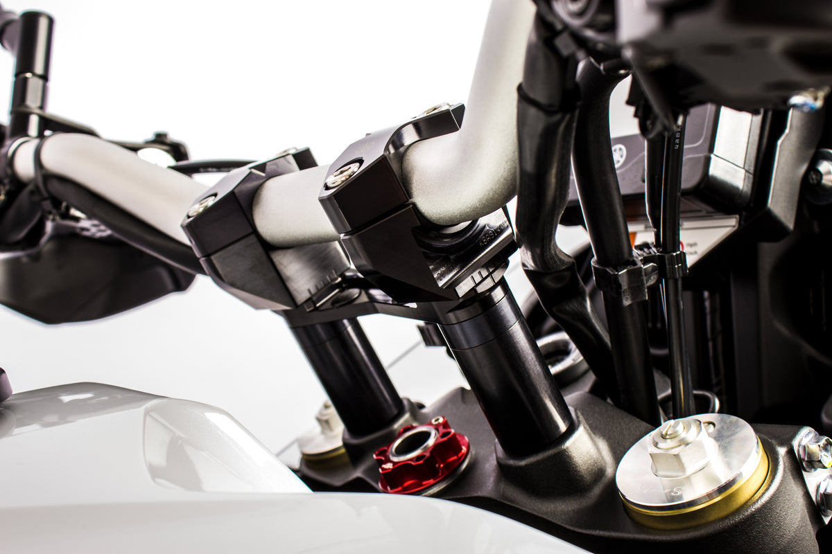 Gilles Tooling 2DGT Adjustable Handlebar Brackets Black
