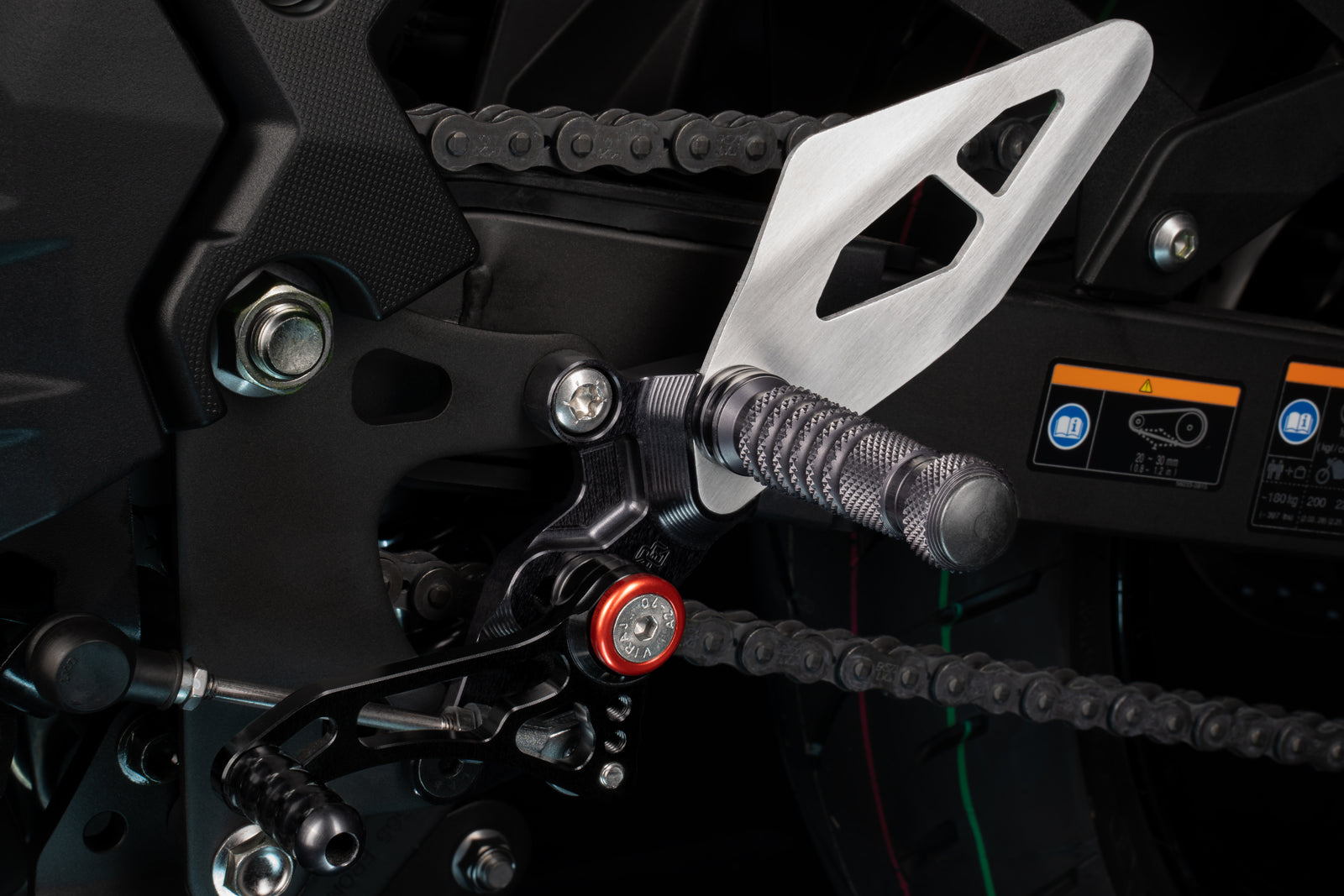 Gilles Tooling Footrest System FXR Black